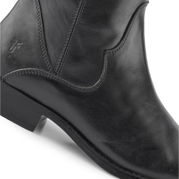 Frye Black Leather Knee-High Melissa Button Boots with Box - Picture 6 of 9